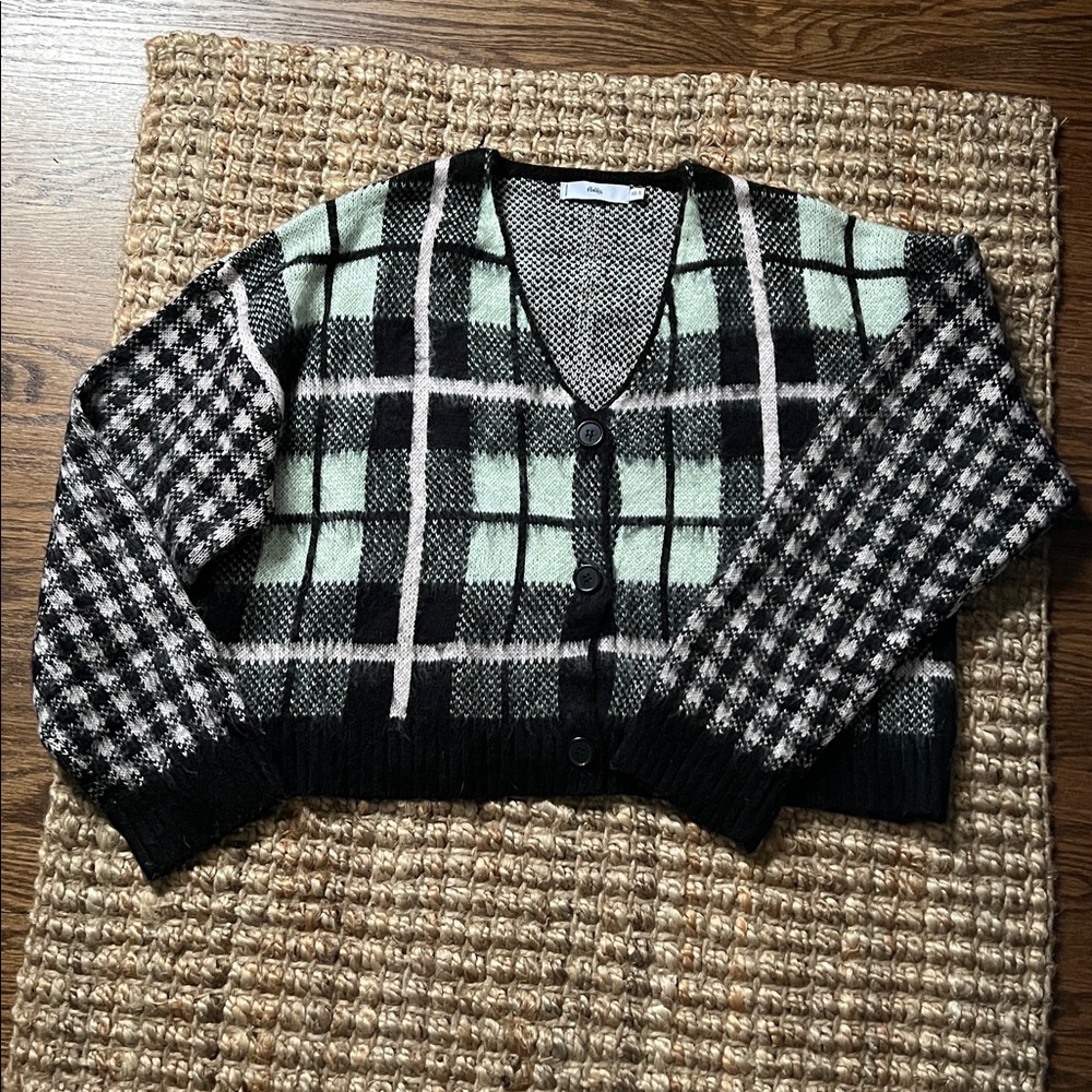 Plaid and Houndstooth Knit Cardigan